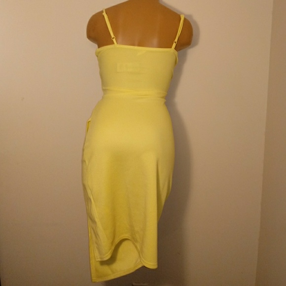Sexy yellow dress - Picture 3 of 4